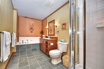 Laltitude Tremblant Sunstar Hotel Mont-Tremblant Bagian luar foto