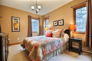 Laltitude Tremblant Sunstar Hotel Mont-Tremblant Bagian luar foto