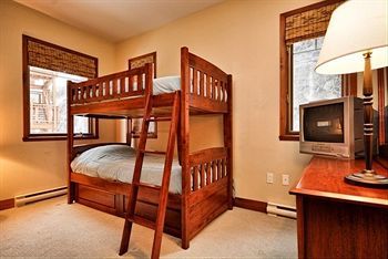 Laltitude Tremblant Sunstar Hotel Mont-Tremblant Bagian luar foto